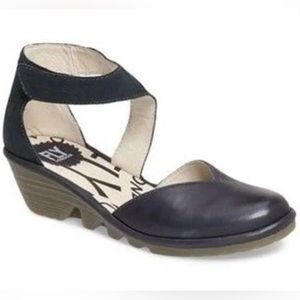 ✨ New with Tags ✨ Fly London PIAT Low Wedge Ankle Strap Sandals Shoes. Size: 9